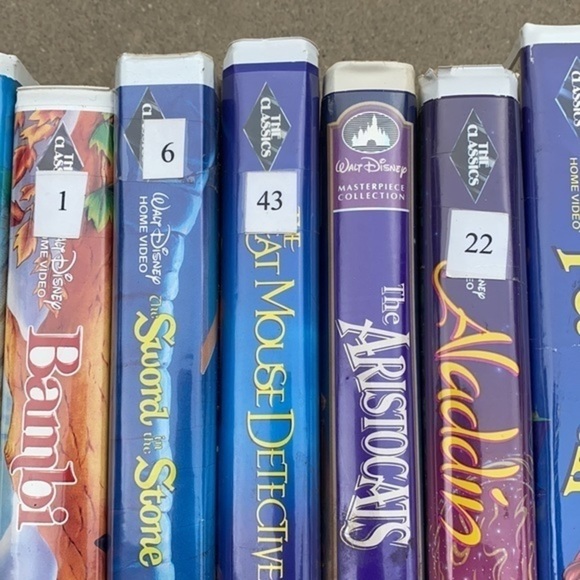 Walt Disney the classics vhs collection - Picture 3 of 16